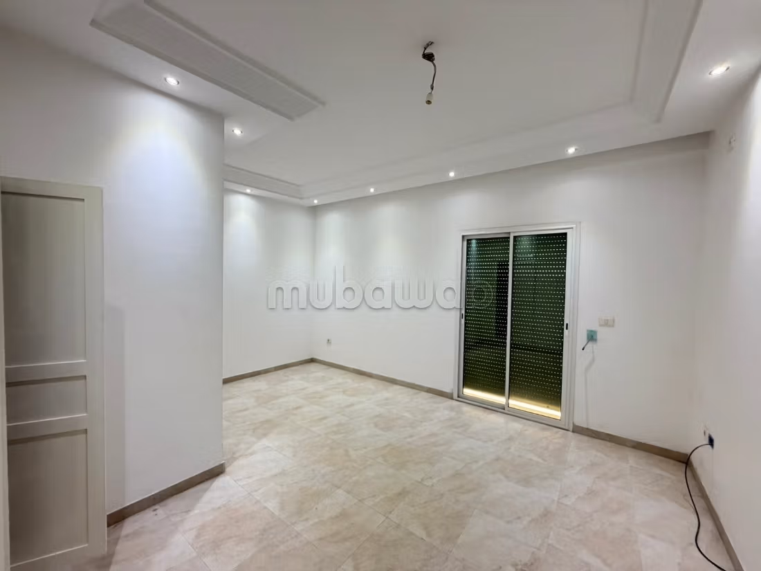 In affitto edificio nuovo di 1866 m² a Bab Saadoun