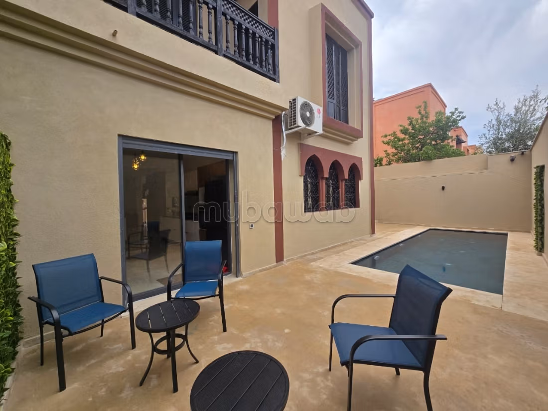 Superbe Villa 5cham ac piscine privée 
Bd M6