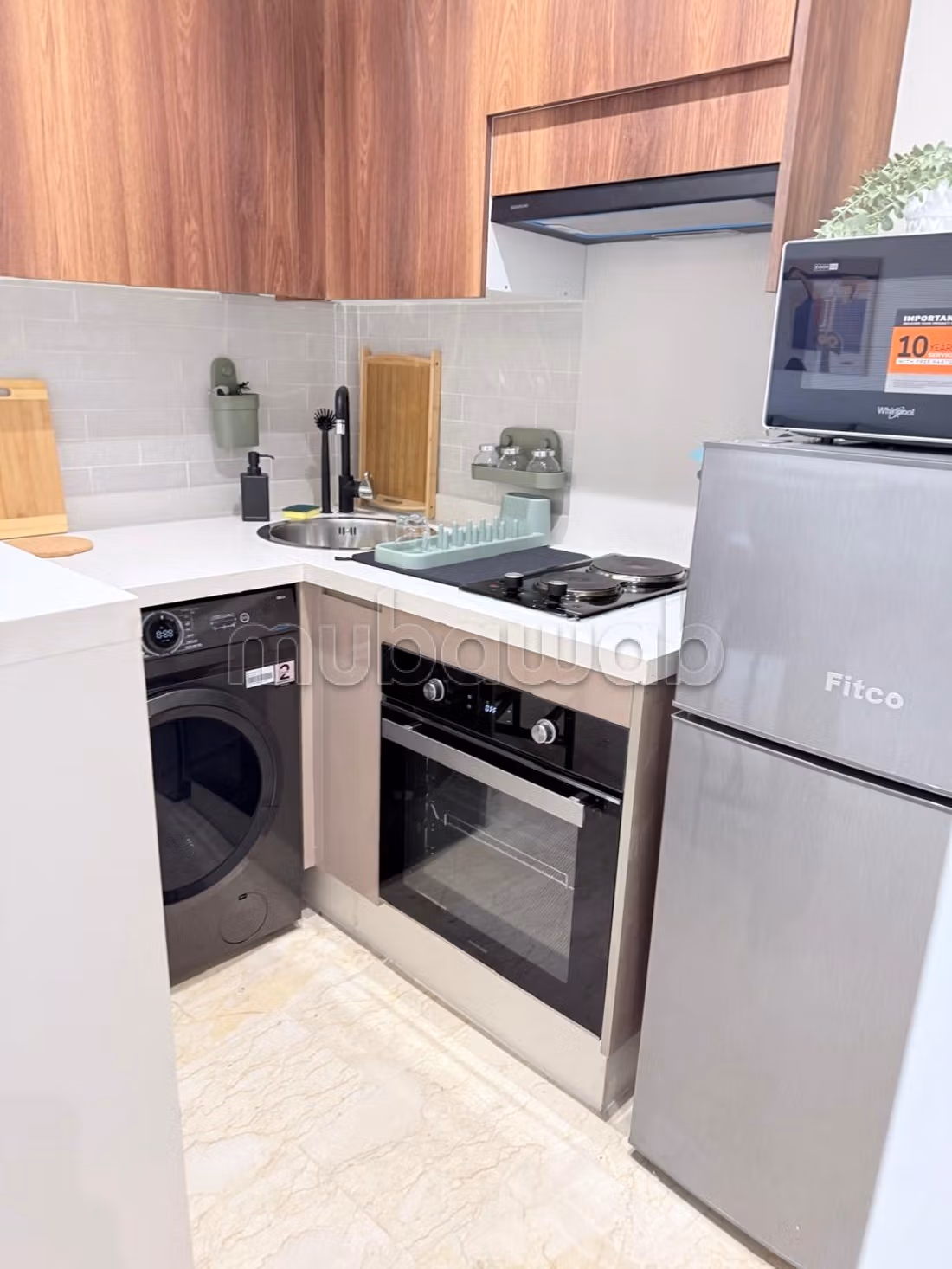 Superbo appartamento arredato in affitto a Bourgogne Ouest. Superficie di 54 m². Terrazza e ascensore