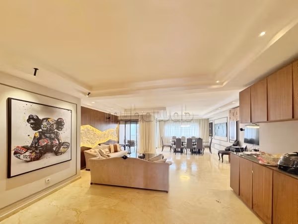 Exceptional VVIP Apartment 185 m² Racine