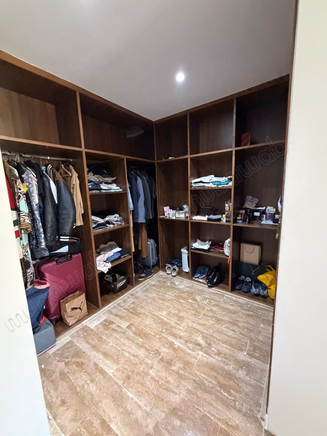 Top ground floor apartment furnished for rent in Dar Bouazza