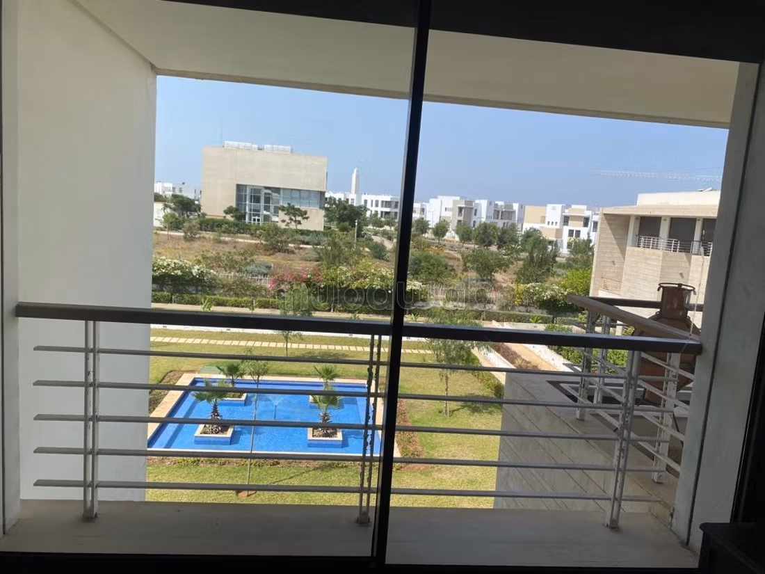 Location d’un bel appartement à La CGI 
BOUSKOURA