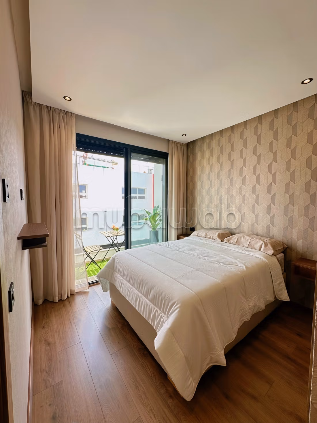 Studio Neuf Proche CFC et Gare Oasis — 3