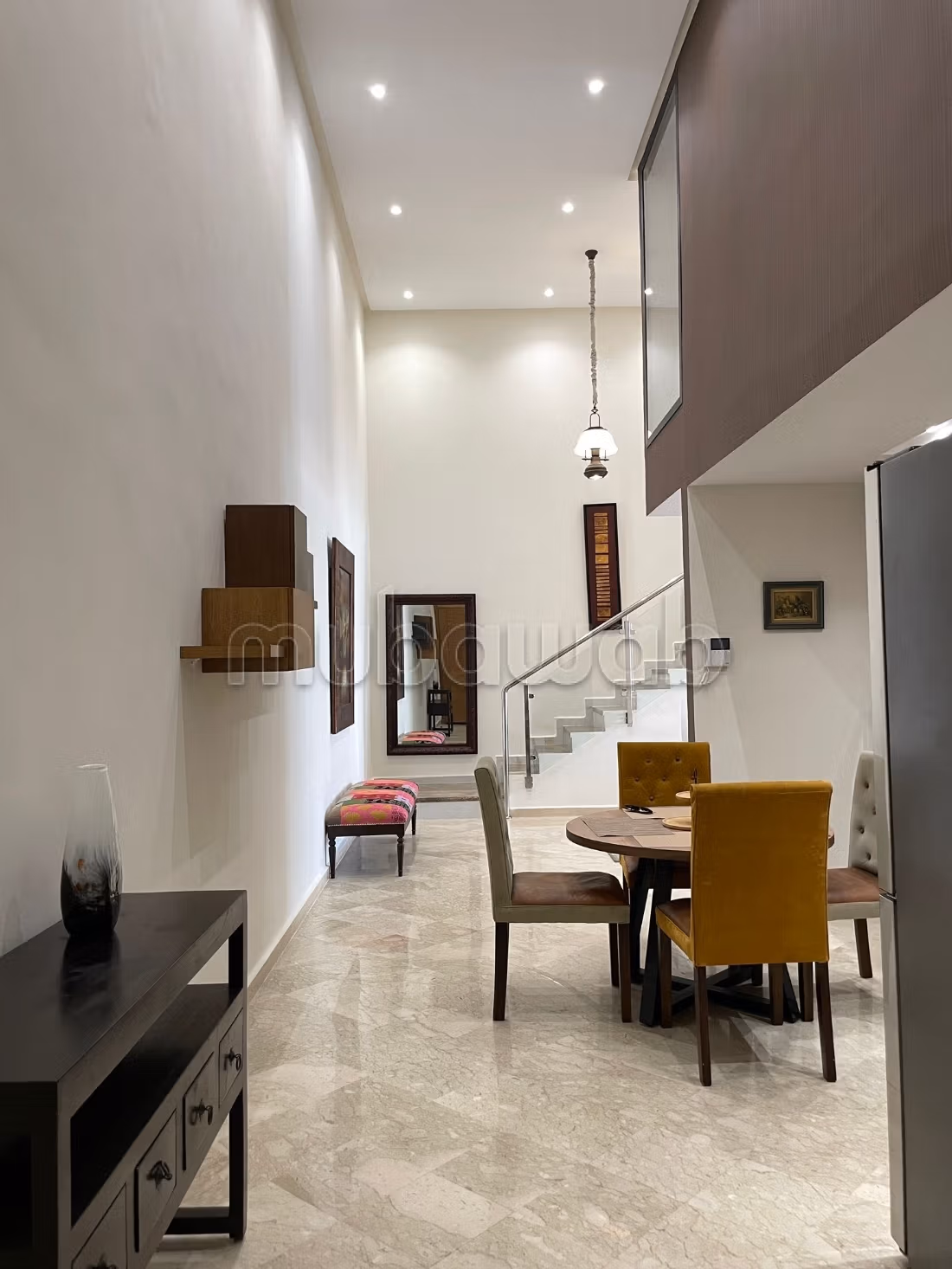 Louez cet appartement aux hôpitaux. 2 pièces. Meublé — 6