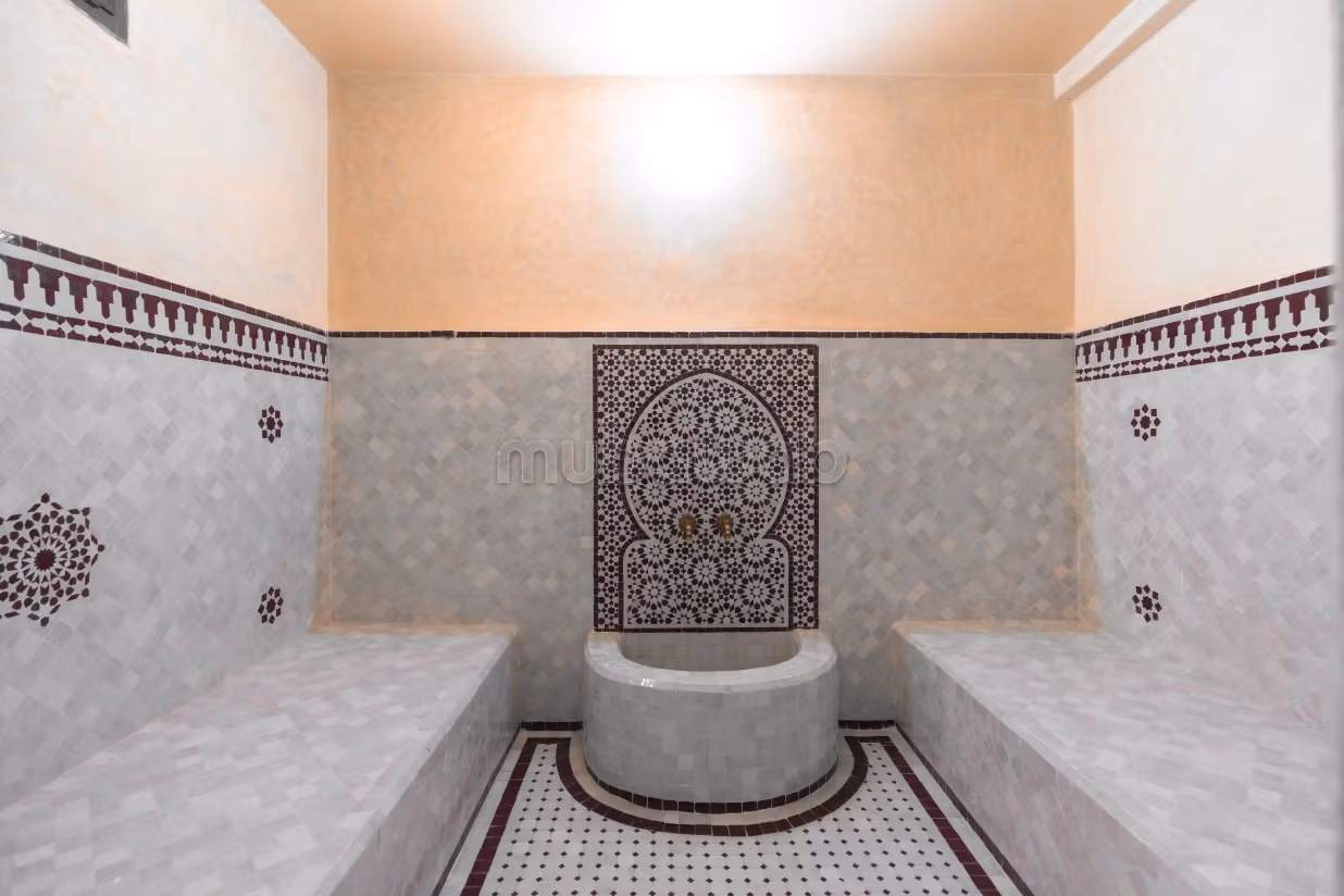 Villa van 507 m², nieuw, golfdomein