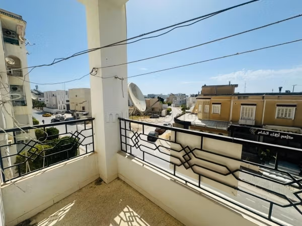 À vendre un Appartement en S3 à la Petite Ariana