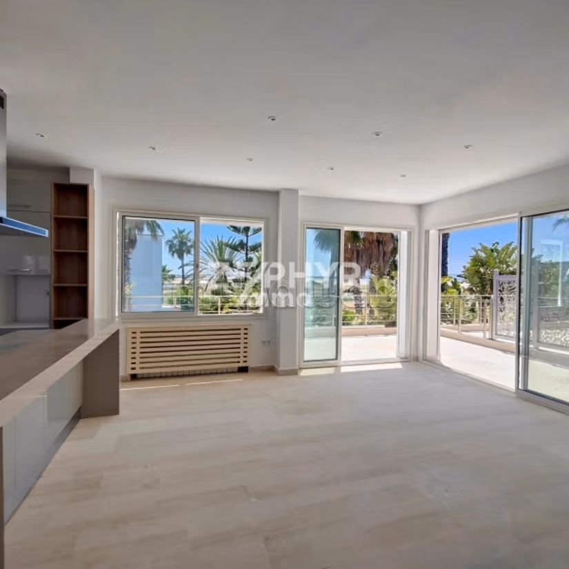 A louer appartement S2 Vide 220m² à Gammarth