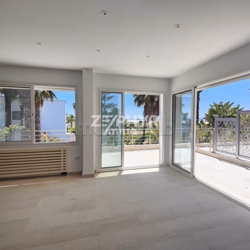 A louer appartement S2 Vide 220m² à Gammarth