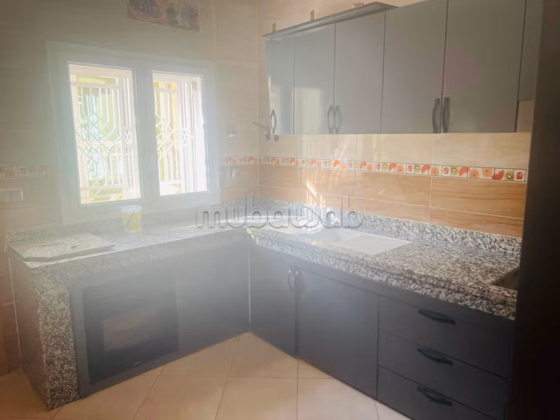 Casa de lujo con locales comerciales Kortoba