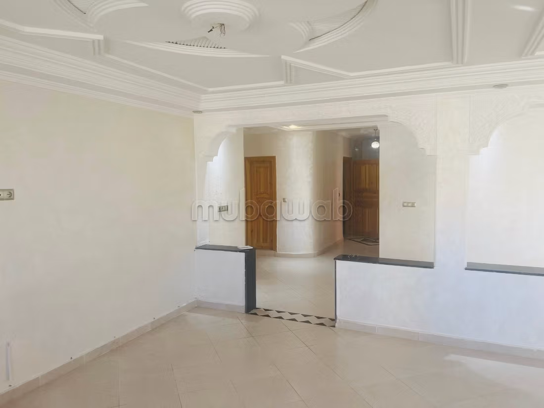 Casa de lujo con locales comerciales Kortoba