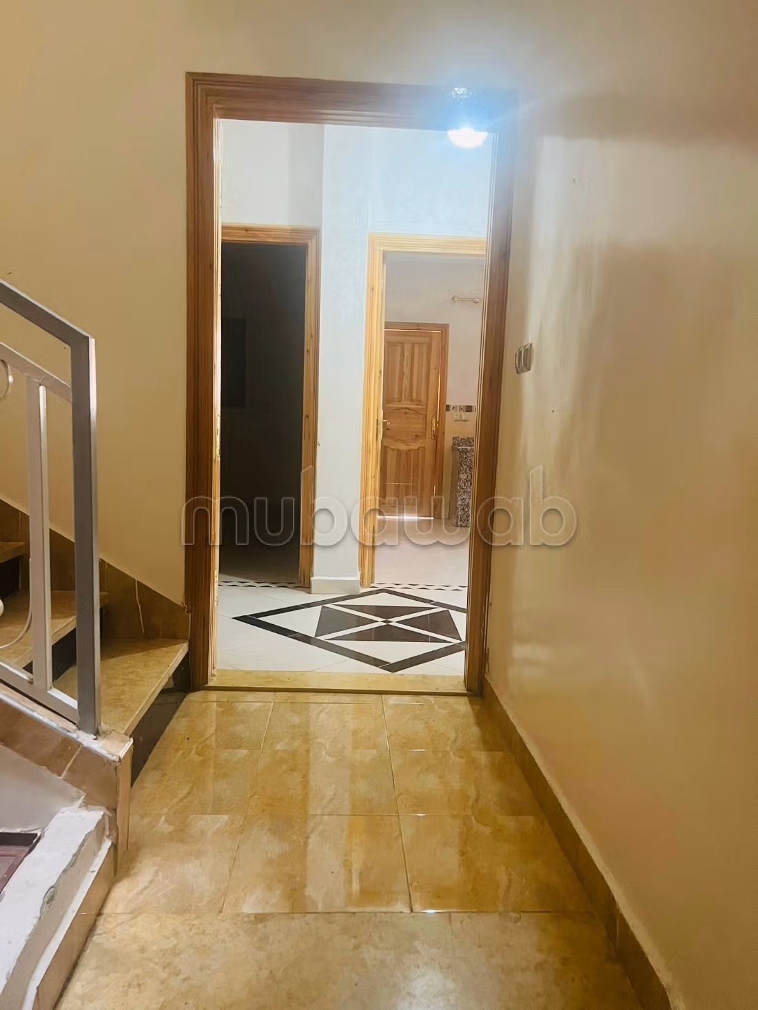 Casa de lujo con locales comerciales Kortoba