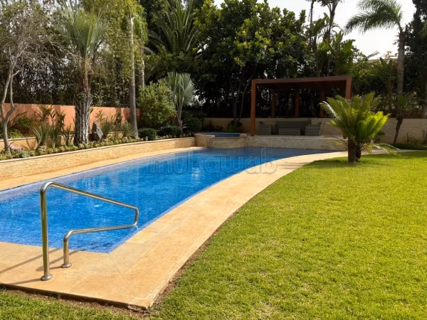 Terrain de 2 hectare a vendre a souissi