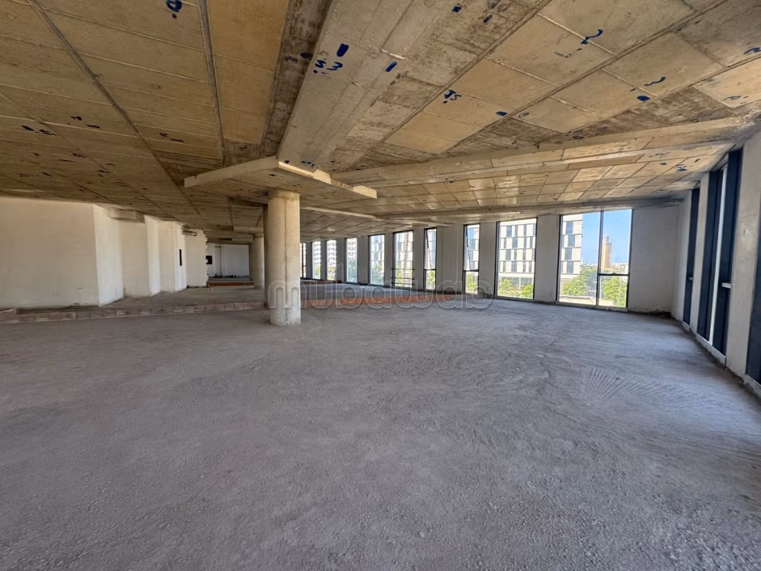 Ufficio Nuovo 1776 M² In Affitto A CFC