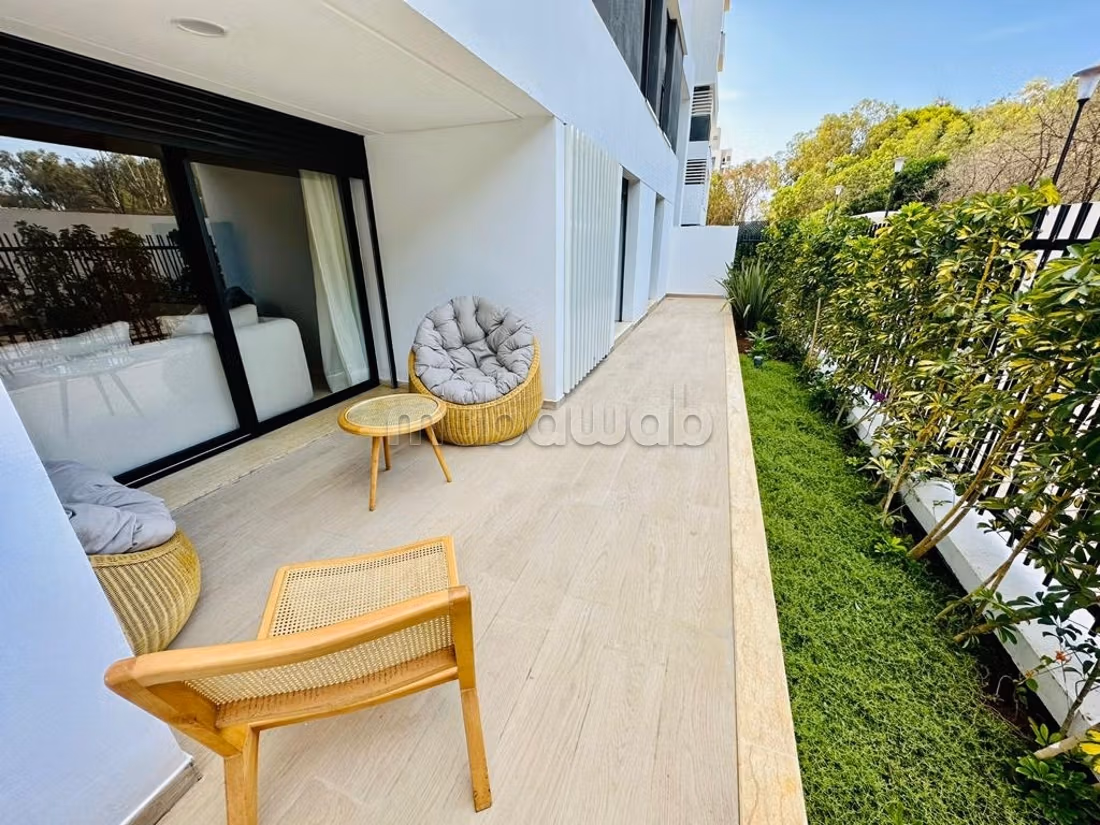 Appartement en location à Casablanca Finance City.
Superficie 125 m².
Meublé