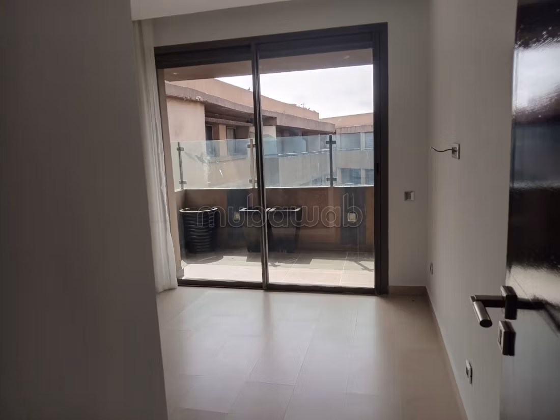 In affitto appartamento con terrazza a Gauthier