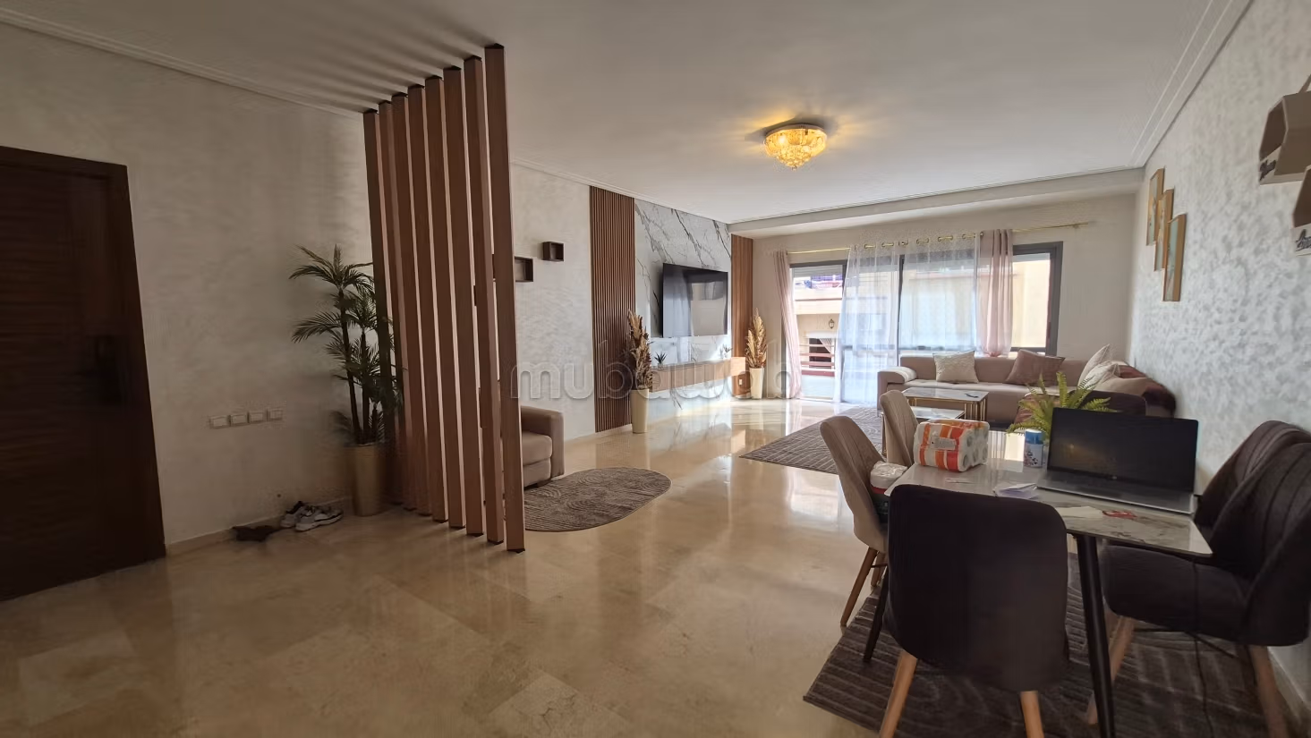 A louer beau appt 150m2 2ch maarif extension — 3