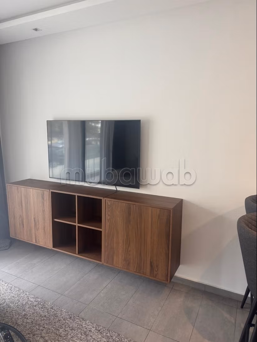 Location d'un appartement à Casablanca Finance City. 2 grandes pièces. Meublé — 3