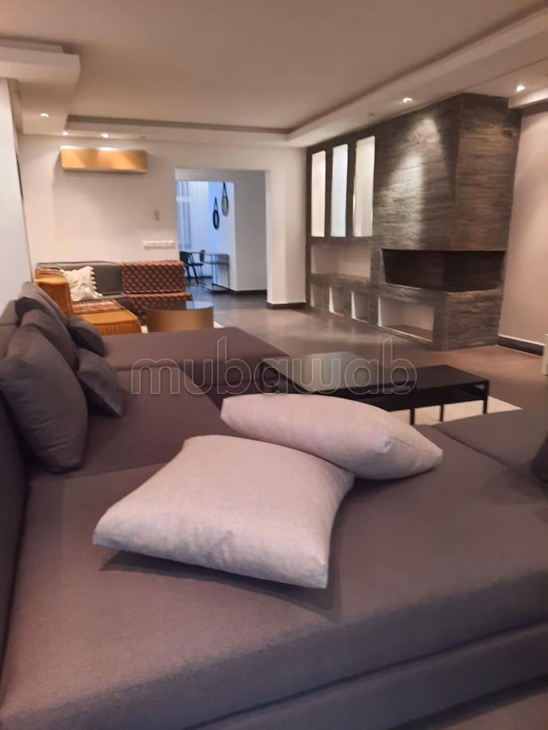 Magnifique Appartement à louer MEUBLÉ TRIANGLE DOR — 2