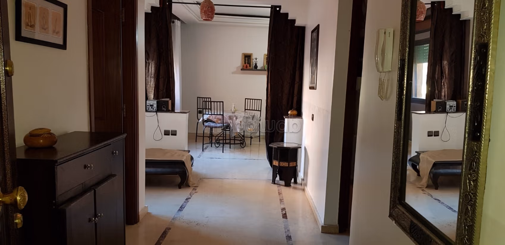Appartamento in affitto a Guéliz. 2 grandi stanze. Ben arredato