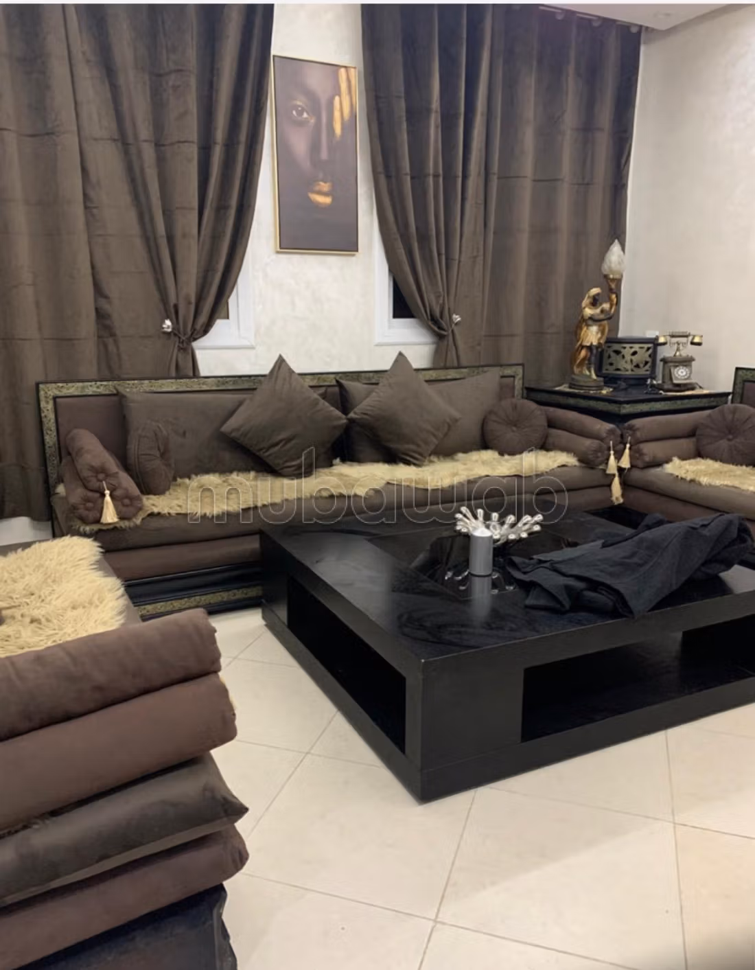 Appartement en vente à Martil. Surface de 64 m². Salon traditionnel et système d'antenne parabolique