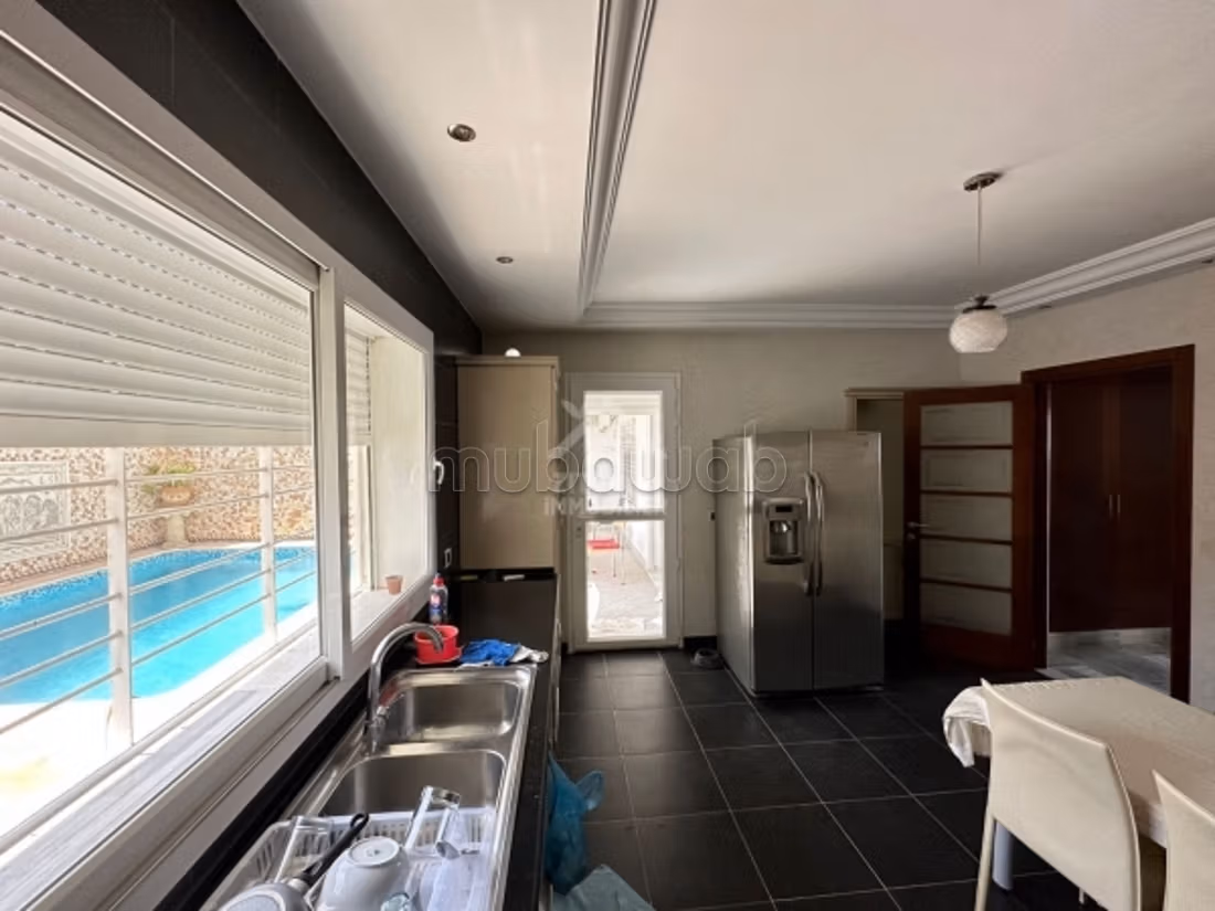 In affitto un duplex arredato con piscina a La Marsa