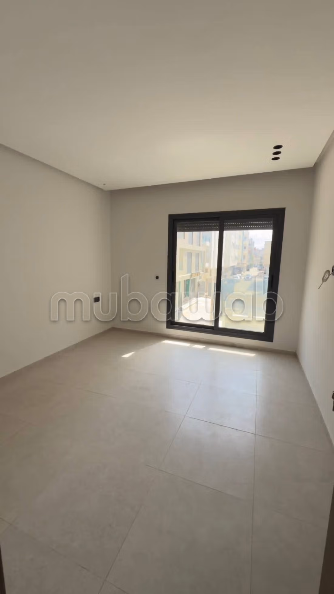 Vente d'un appartement à Mertil. Surface totale 55 m². Avec ascenseur et balcon
