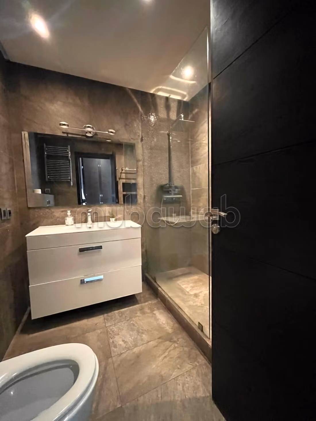 Appartement meublé sans vis à vis — 6