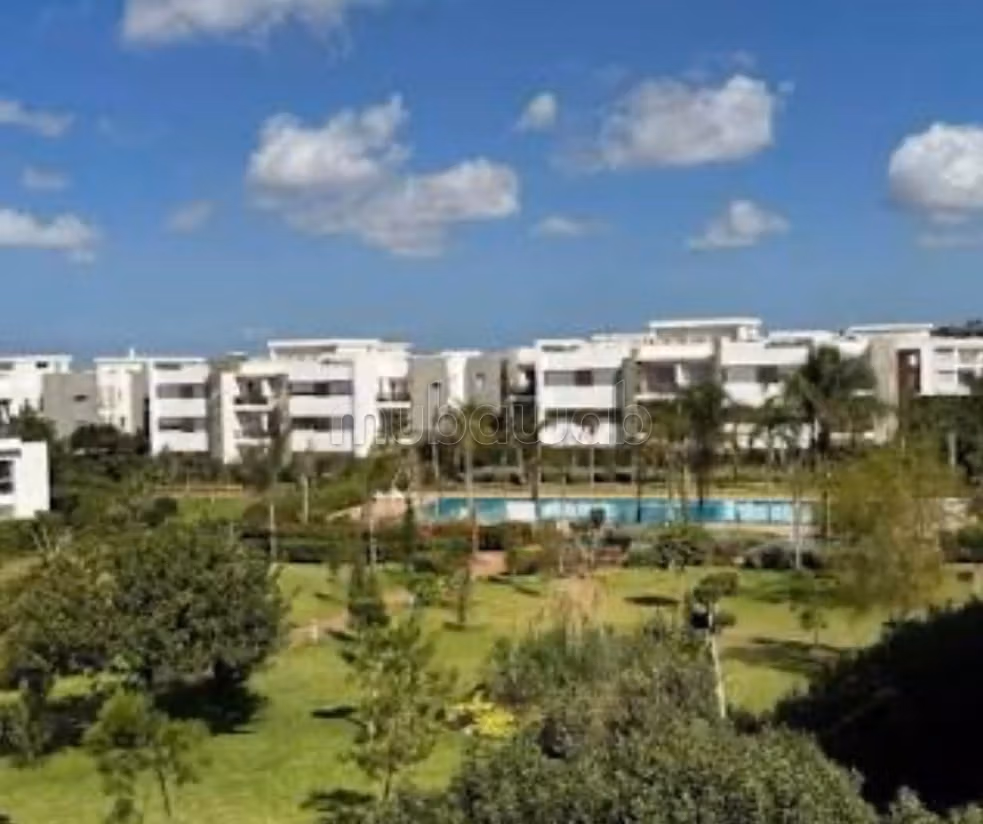 À louer appartement meublé à la ville verte 
boskoura