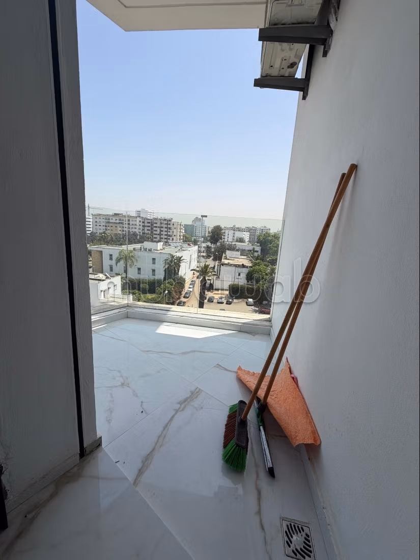 Appartement 48 m² à Les Hôpitaux — 8