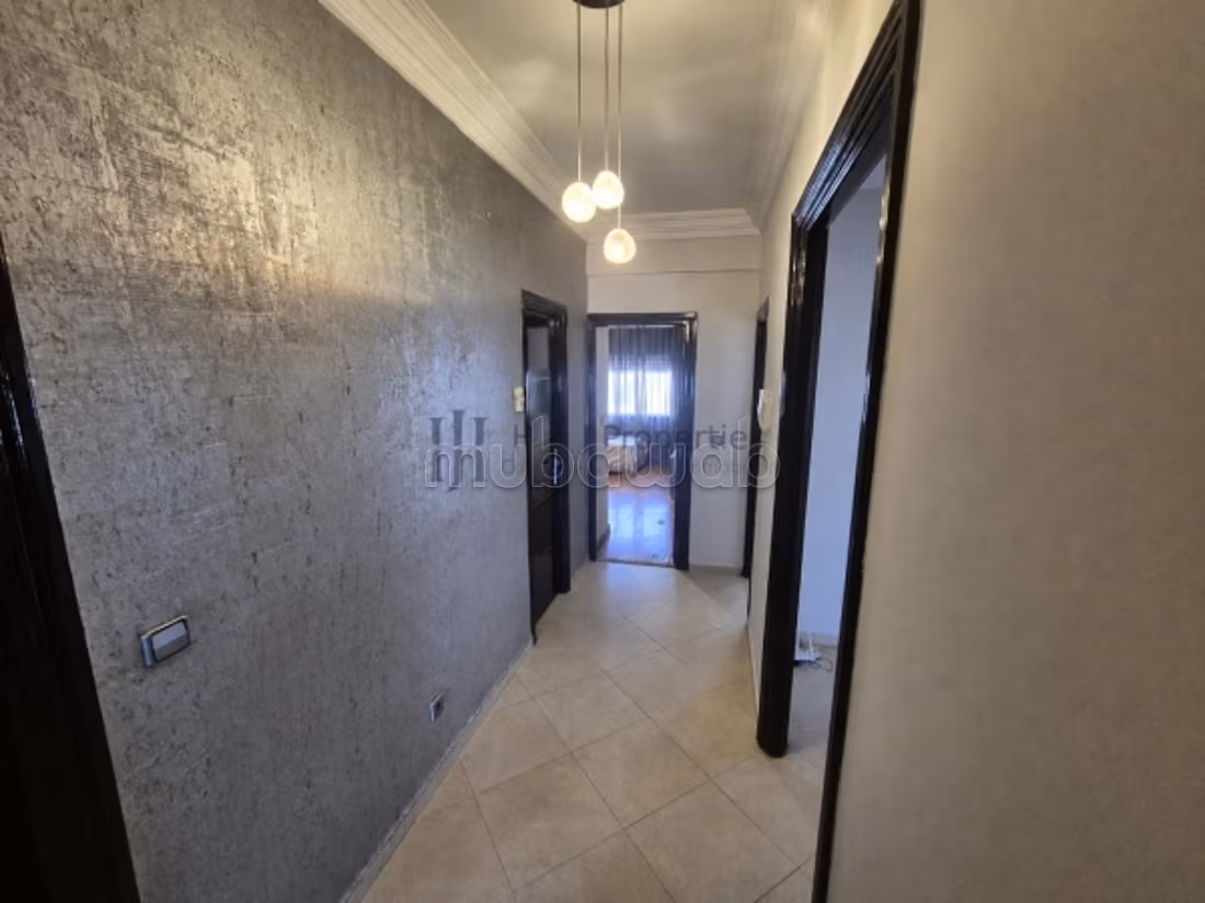 T4 meuble de 140m² 
3 chambres