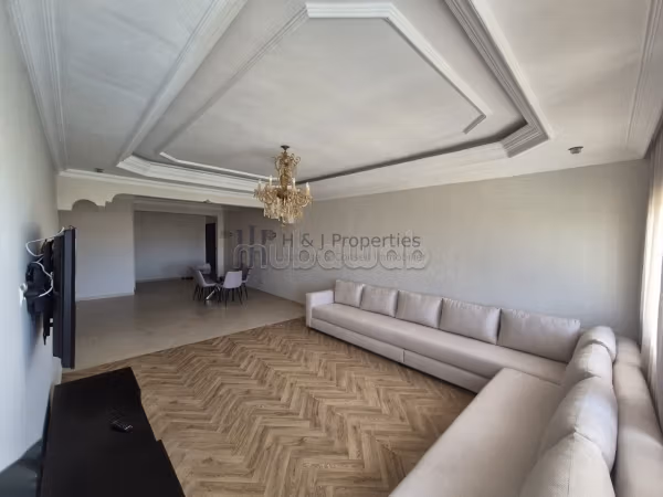 T4 meuble de 140m² 
3 chambres