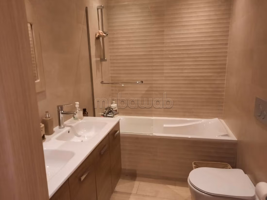 Appartement a vendre triangle d'or 
3 chambres