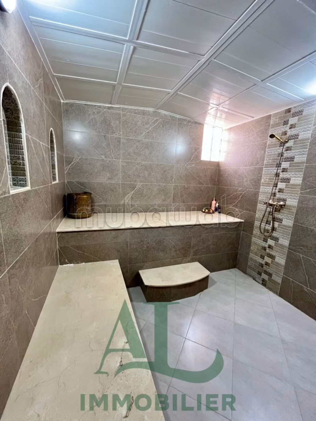 Salone di bellezza, parrucchiere e hammam