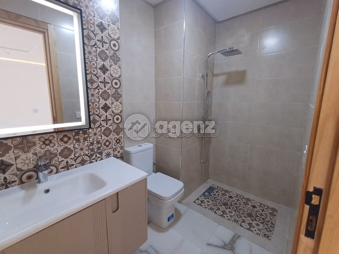 Appartamento in vendita 138 m², 3 camere Victoria Bouskoura