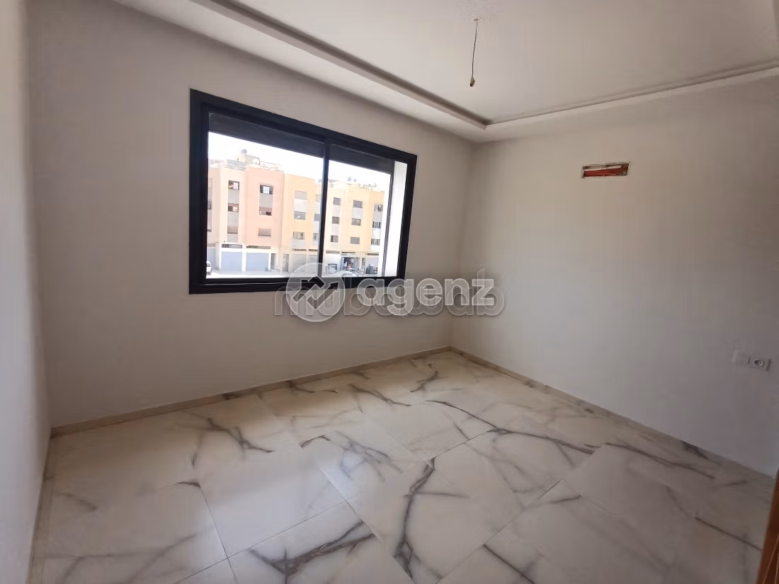 Appartement à vendre 106 m², 3 chambres Victoria Bouskoura — 2