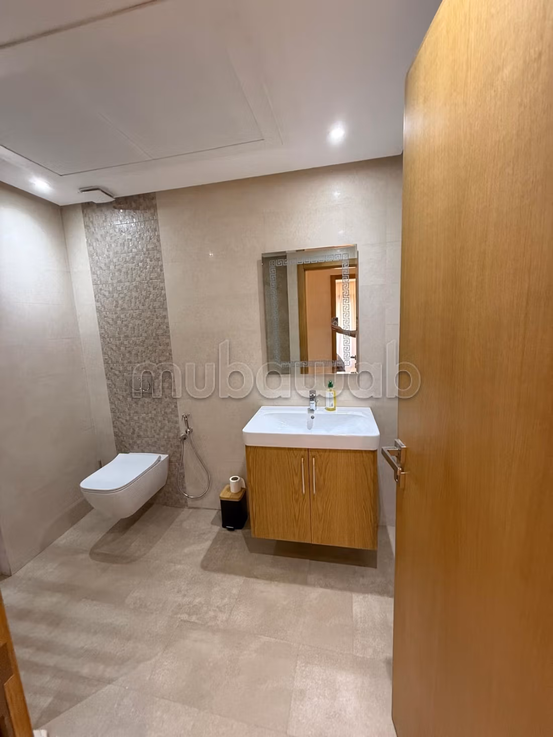 Superbe appartement à vendre à Samlalia. 
3 grandes pièces — 6