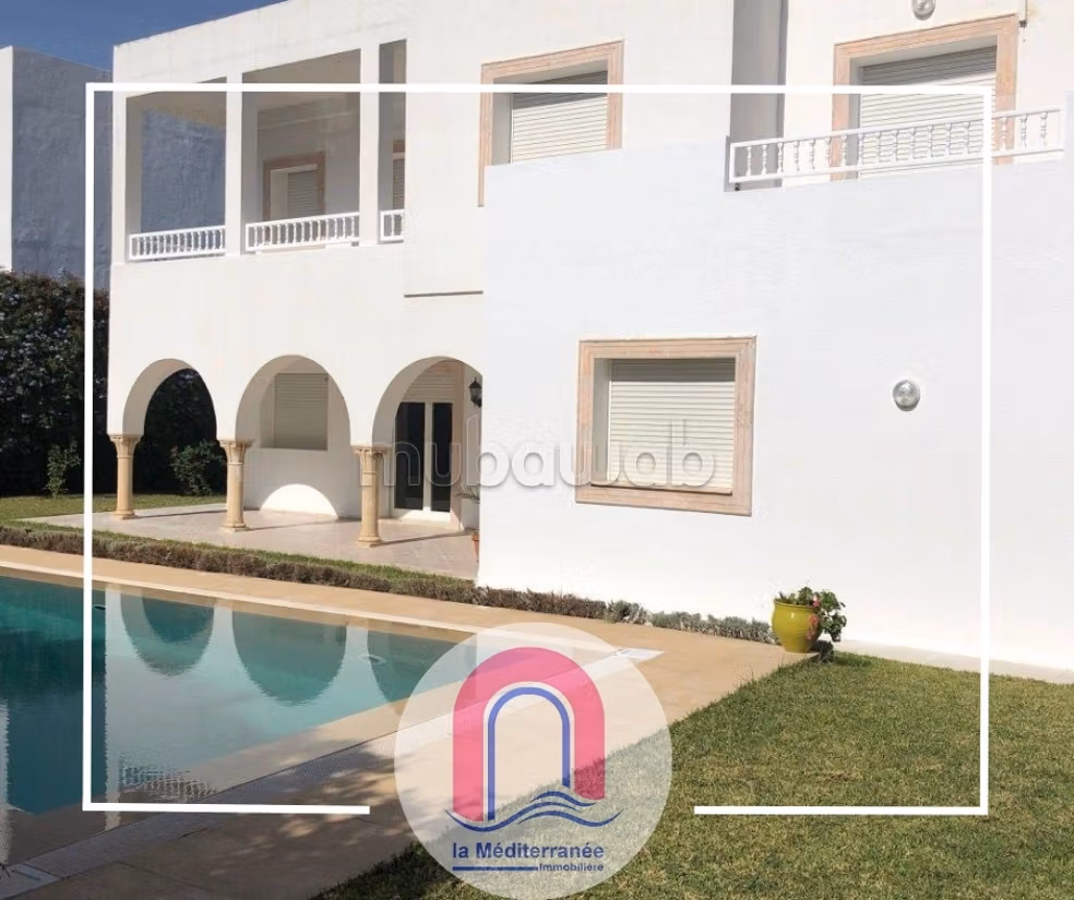 A vendre villa s6 avec piscine à Marsa Nassim