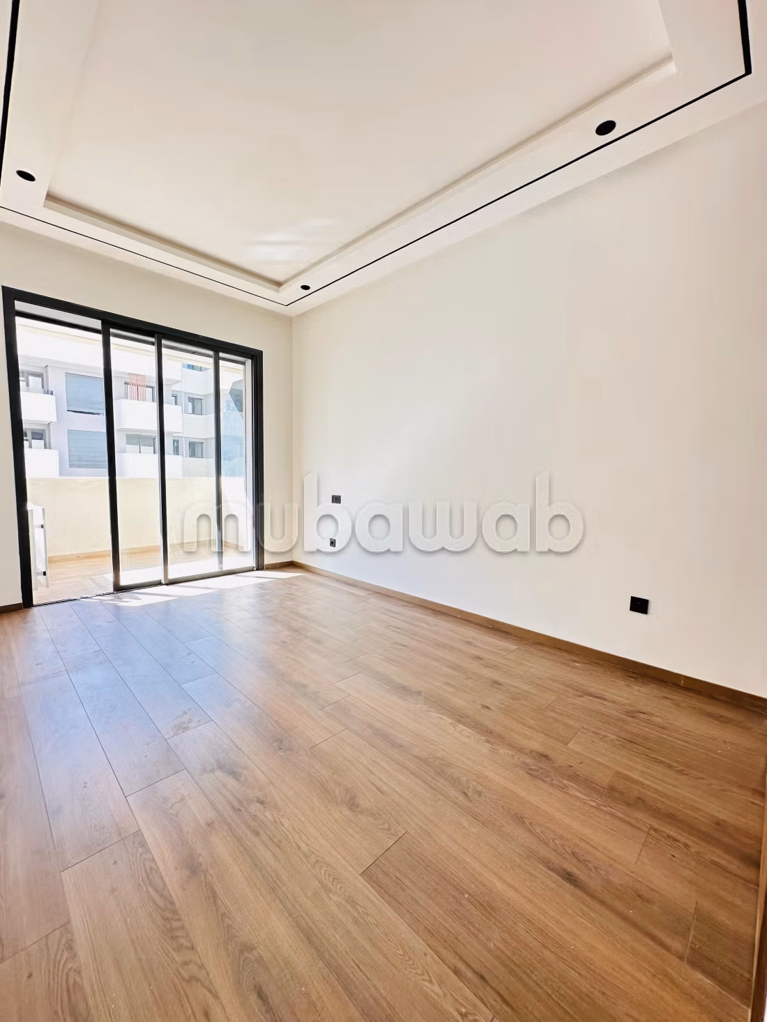 Studio vide a louer avec terrasse 
Californie — 6