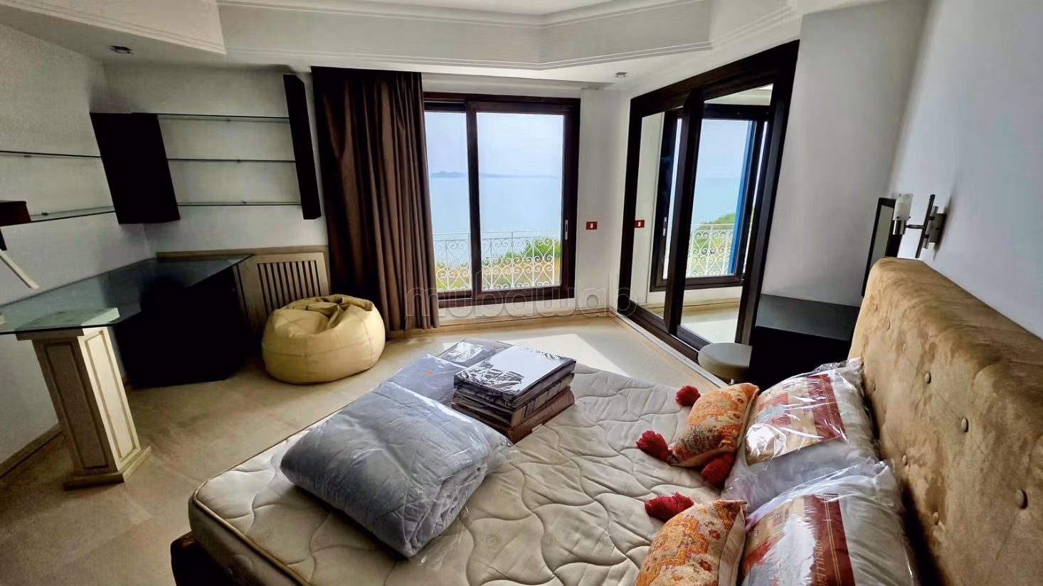 In affitto duplex S3 arredato con vista mare a Gammarth