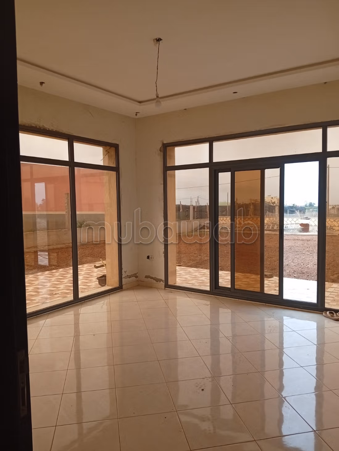 Villa en venta en Sidi Rahal, Amza de la Vida con Terrenos