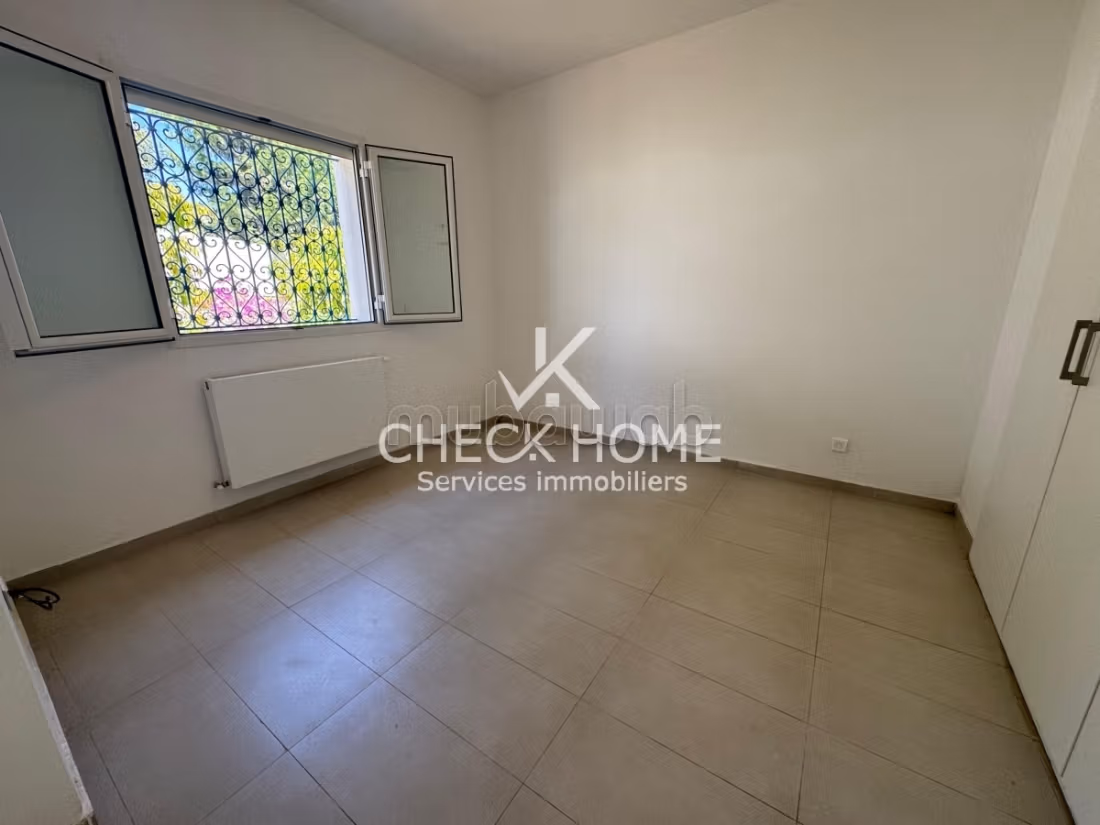 Location Annuelle villa s4 vide à Jinen Hammamet