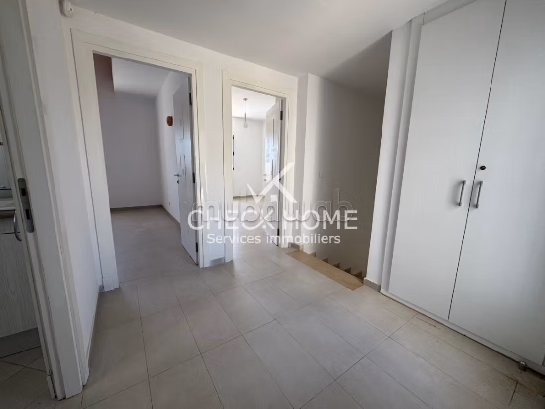 Location Annuelle villa s4 vide à Jinen Hammamet