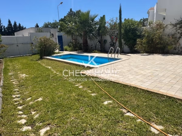 Posizione affitto annuale villa S4 vuota a Jinen Hammamet