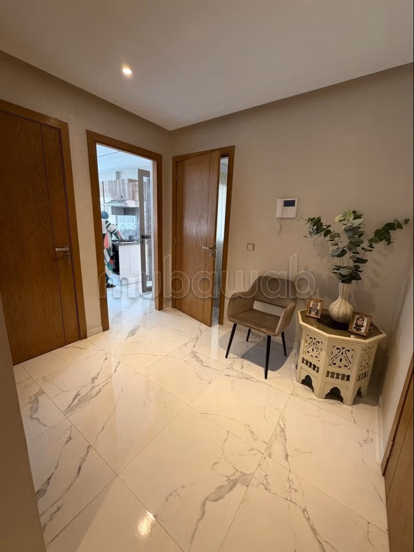 Appartement à vendre à Marjane. 3 chambres. Dressing. — 6