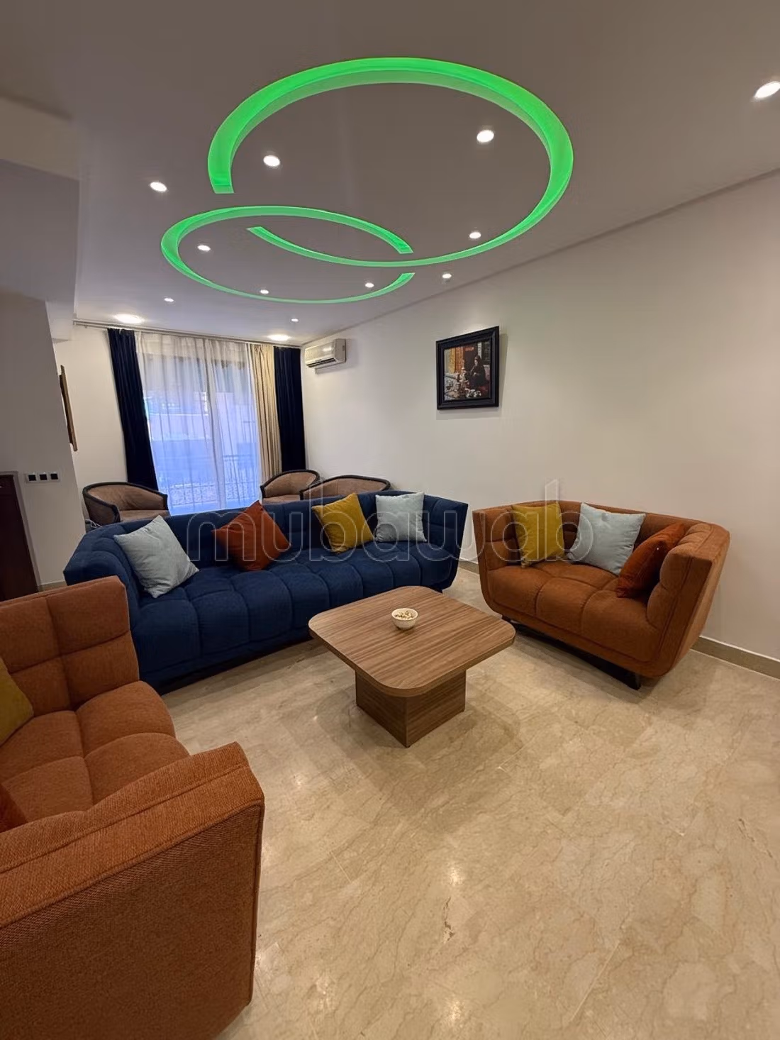 Apartamento superbamente ubicado en Guéliz. Superficie de 95 m². Ascensor