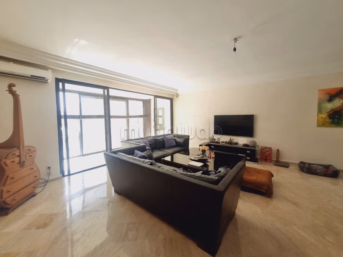 Superbe appartement à vendre à Gauthier. Superficie 240 m². Système de parabole et résidence sécurisée — 2