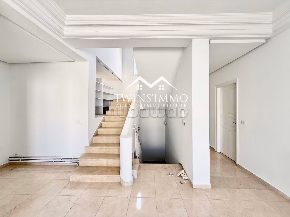 Villa S5 con giardino a Sidi Daoud