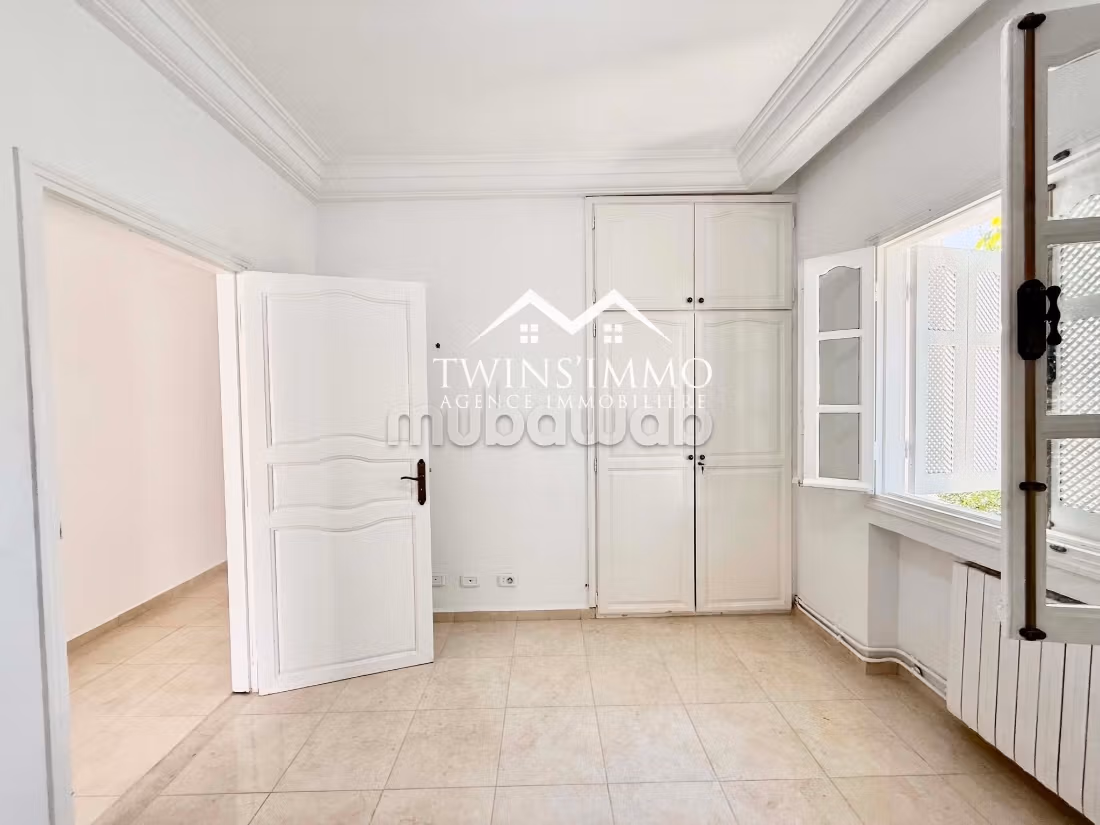 Villa S5 con giardino a Sidi Daoud