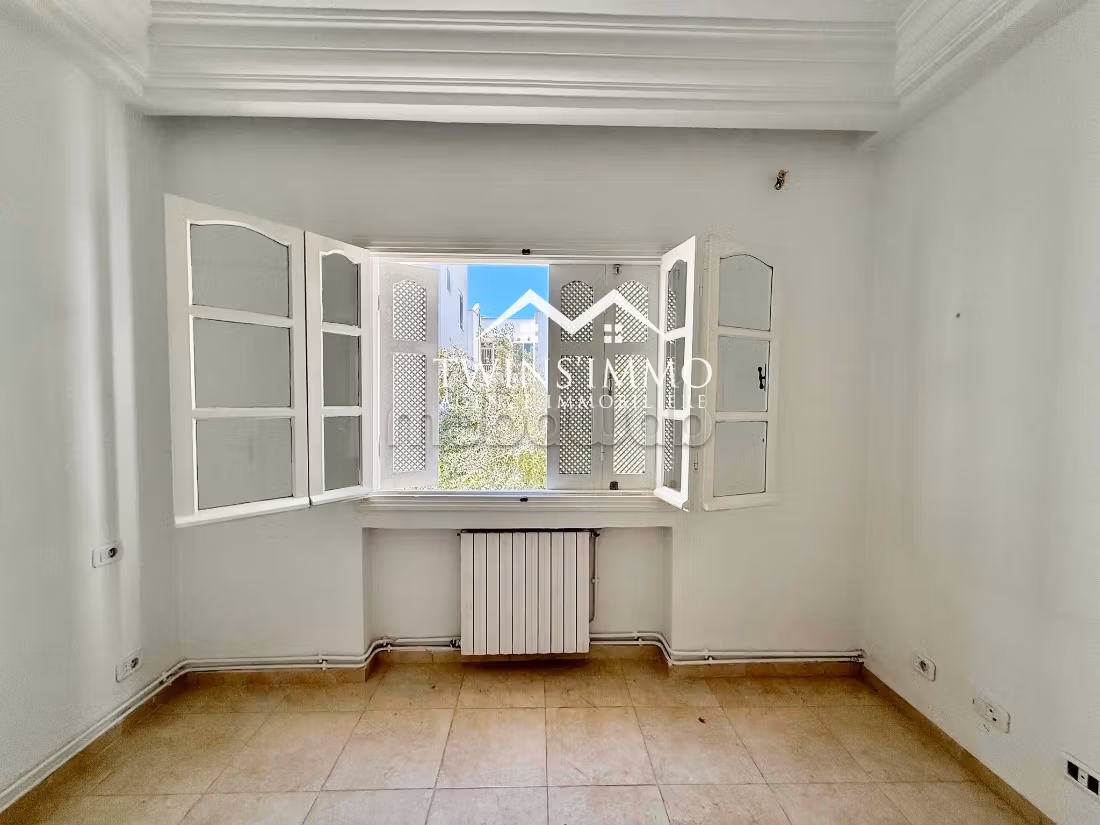 Villa S5 con giardino a Sidi Daoud