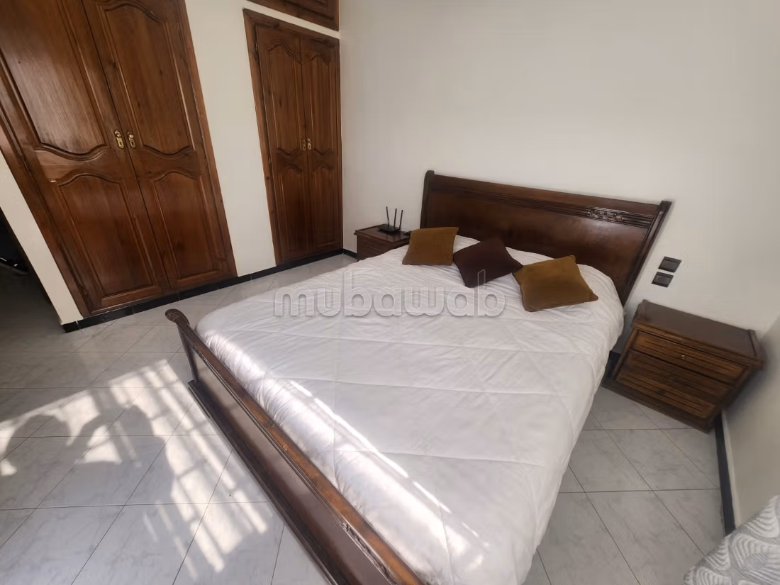 Luxe villa te koop in Dar Bouazza. Totale oppervlakte 230 m². Goed gemeubileerd